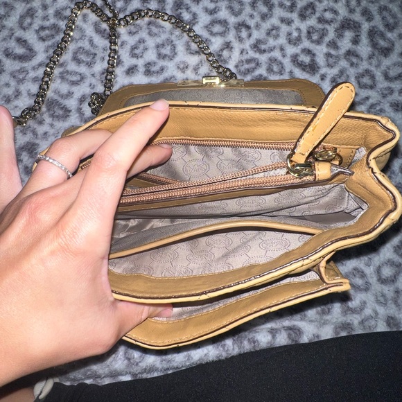 Michael Kors bag with chain handle - Picture 5 of 9